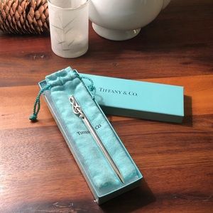 SOLD—-Rare vintage Tiffany & Co. Treble Clef pen